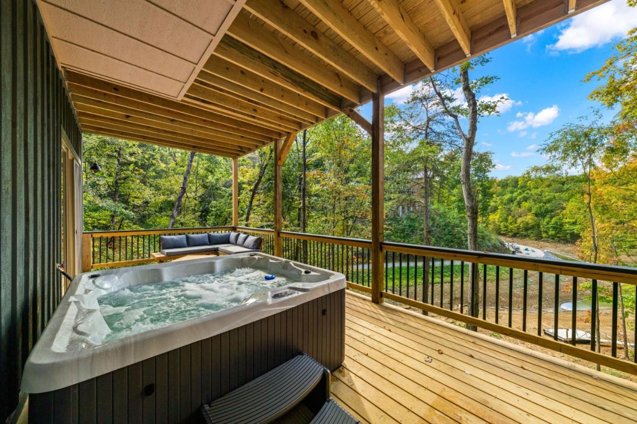 Cozy Cove Retreat W Lake View Hot Tub Firepit Dandridge Kültér fotó