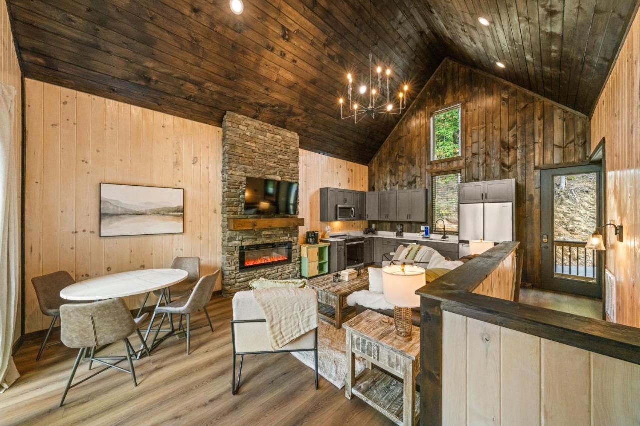 Cozy Cove Retreat W Lake View Hot Tub Firepit Dandridge Kültér fotó